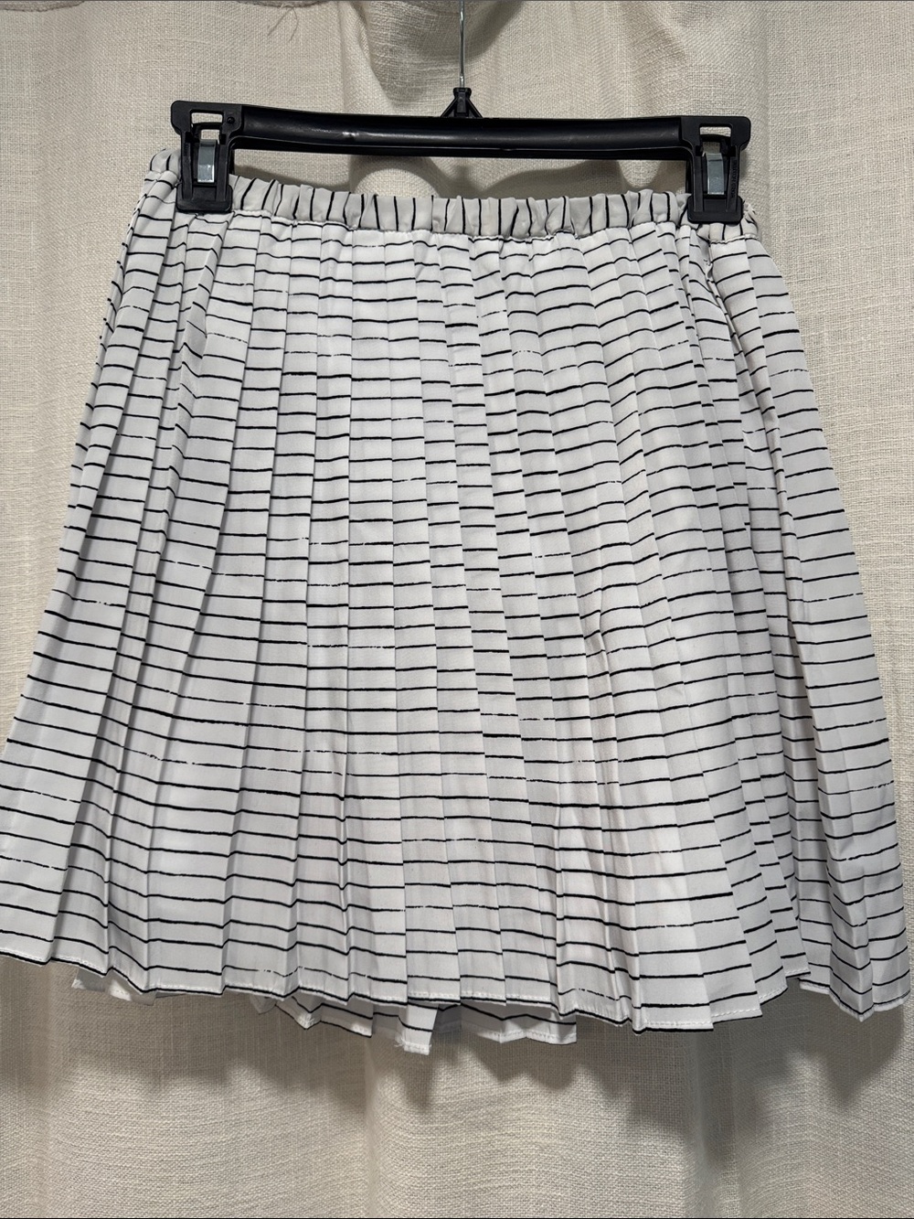 Banana Republic White Pleated Skirt with Black Stripes